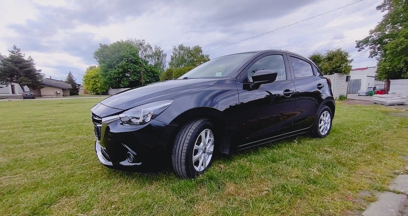 Mazda 2 cena 37900 przebieg: 170000, rok produkcji 2015 z Sędziszów małe 781